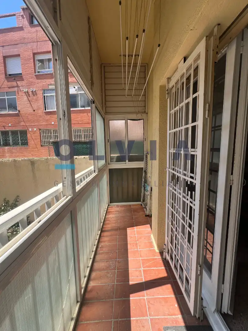 Ground floor with terrace for sale in Poble, imagen 2