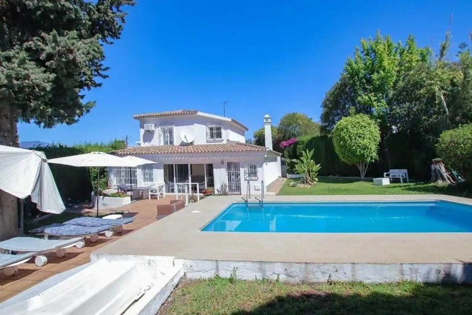 Villa mit Terrasse zum Verkauf in Avenida de Barcelona 8