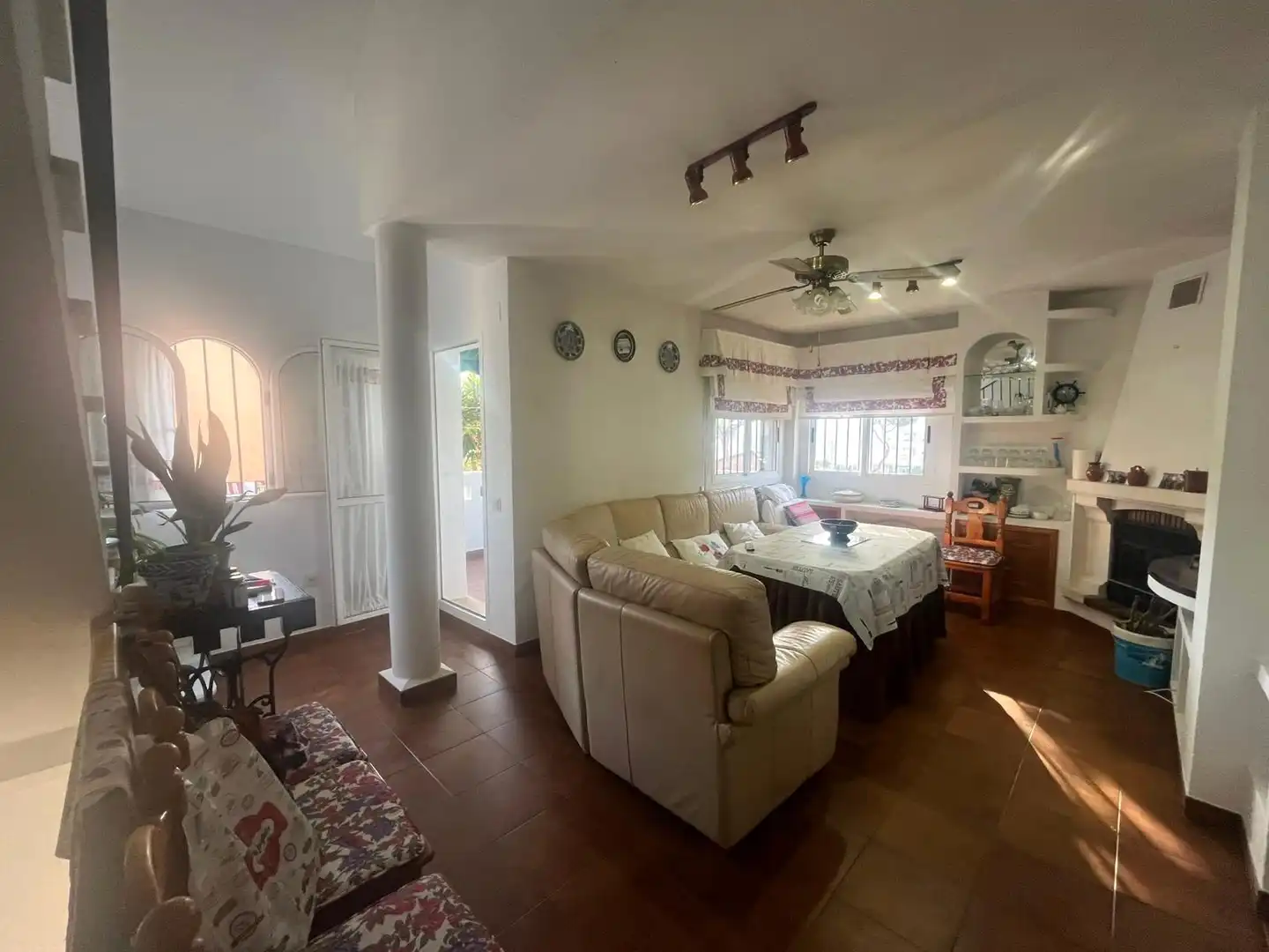 Sala de estar de Casa adosada en venta en El Portil con Jardín privado, Terraza y Amueblado