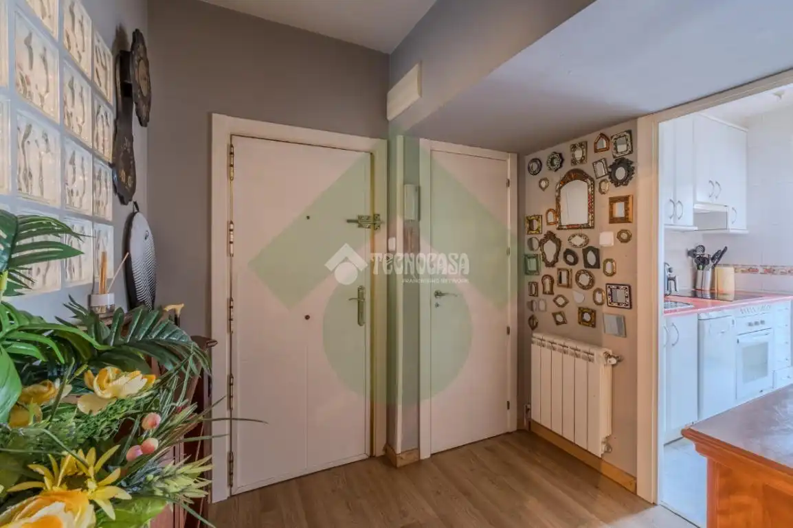 Flat for sale in Madrid  with Air Conditioner and Heating