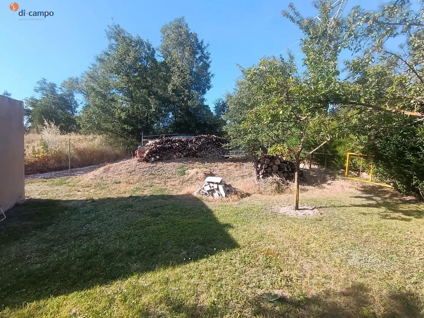 Haus oder Chalet zum Verkauf in Villabáñez mit Privatgarten, Terrasse und Abstellraum