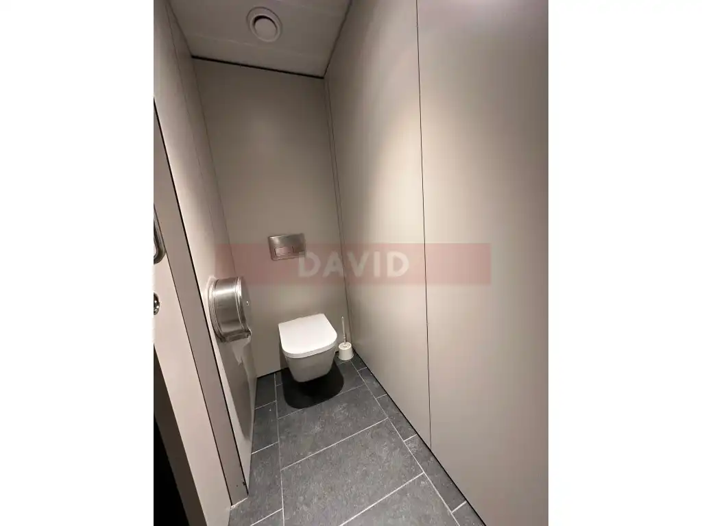 Badezimmer von Geschaftsraum zur Miete in Barcelona