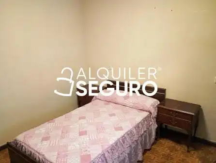 Bedroom of Flat for rent in Vitoria - Gasteiz  with Heating, Terrace and Storage room