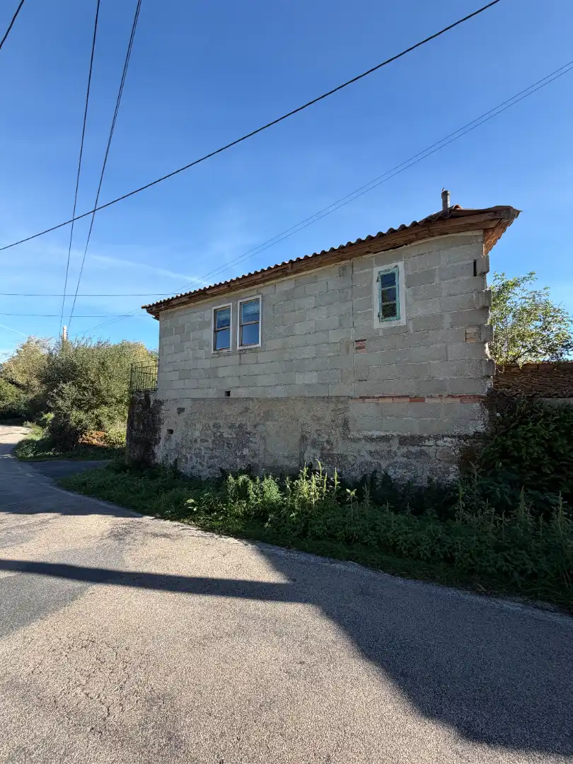 Casa amb terrassa en venda a Amoeiro, imagen 5