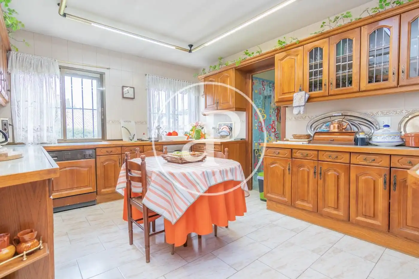 Kitchen of Houses for sale in Madrid  with Heating, Private garden and Terrace