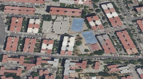 Foto 4 de Piso en venta en Verano, El Torrejón - El Cerezo, Sevilla Capital