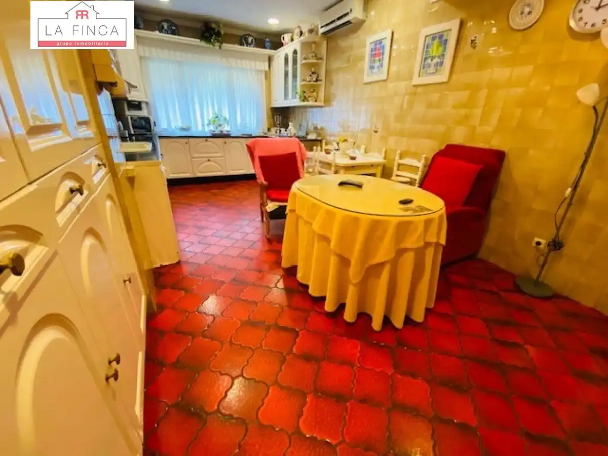 Kitchen of Houses for sale in Málaga  with Private garden, Terrace and Storage room