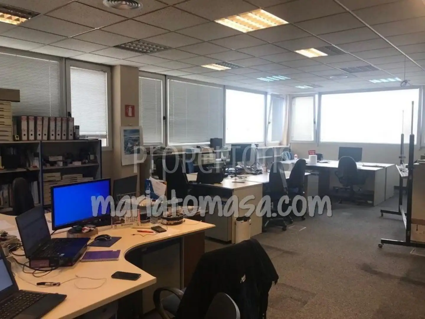 Oficina de lloguer en Basauri 