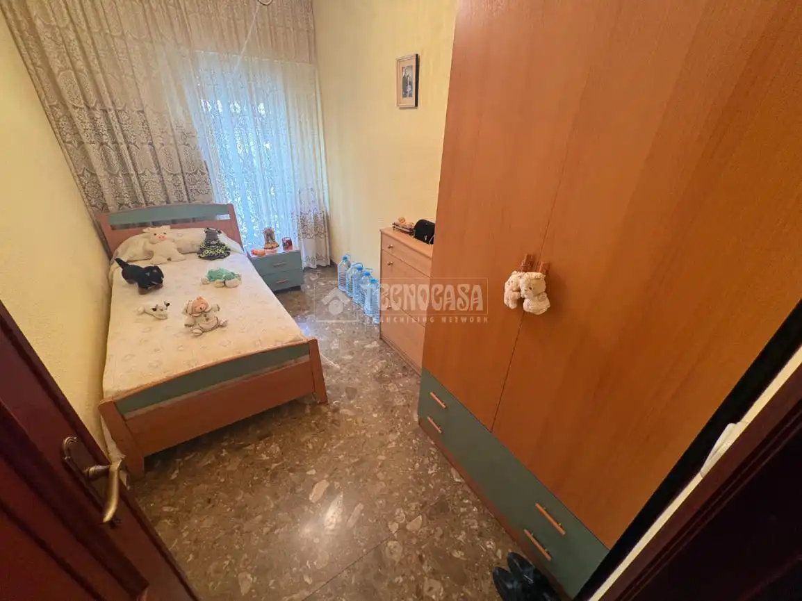 Habitación de Piso en venta en Burjassot con Aire acondicionado y Balcón
