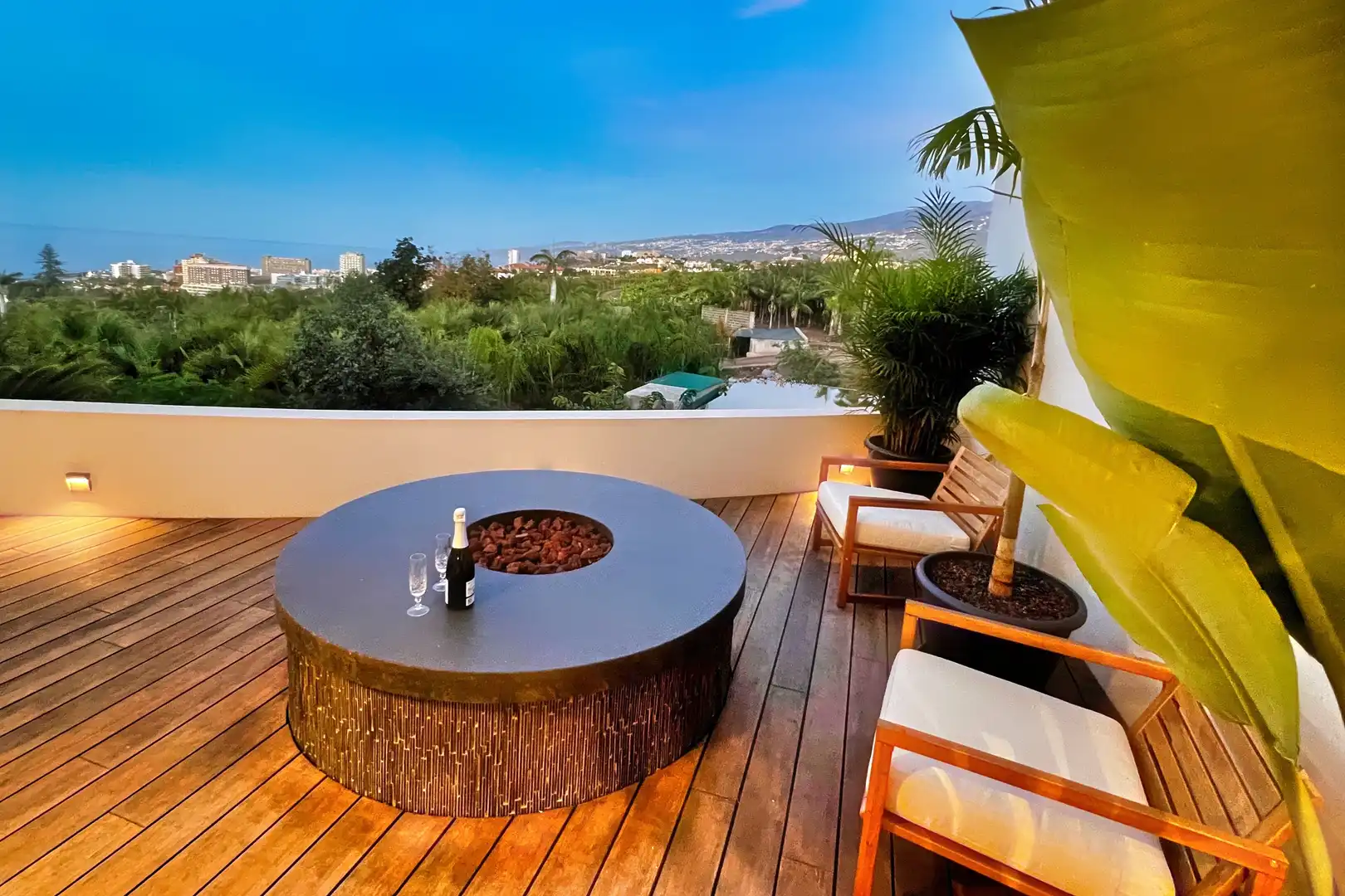 Terrace of Country homes for sale in Puerto de la Cruz  with Parquet flooring, Terrace and Storage room