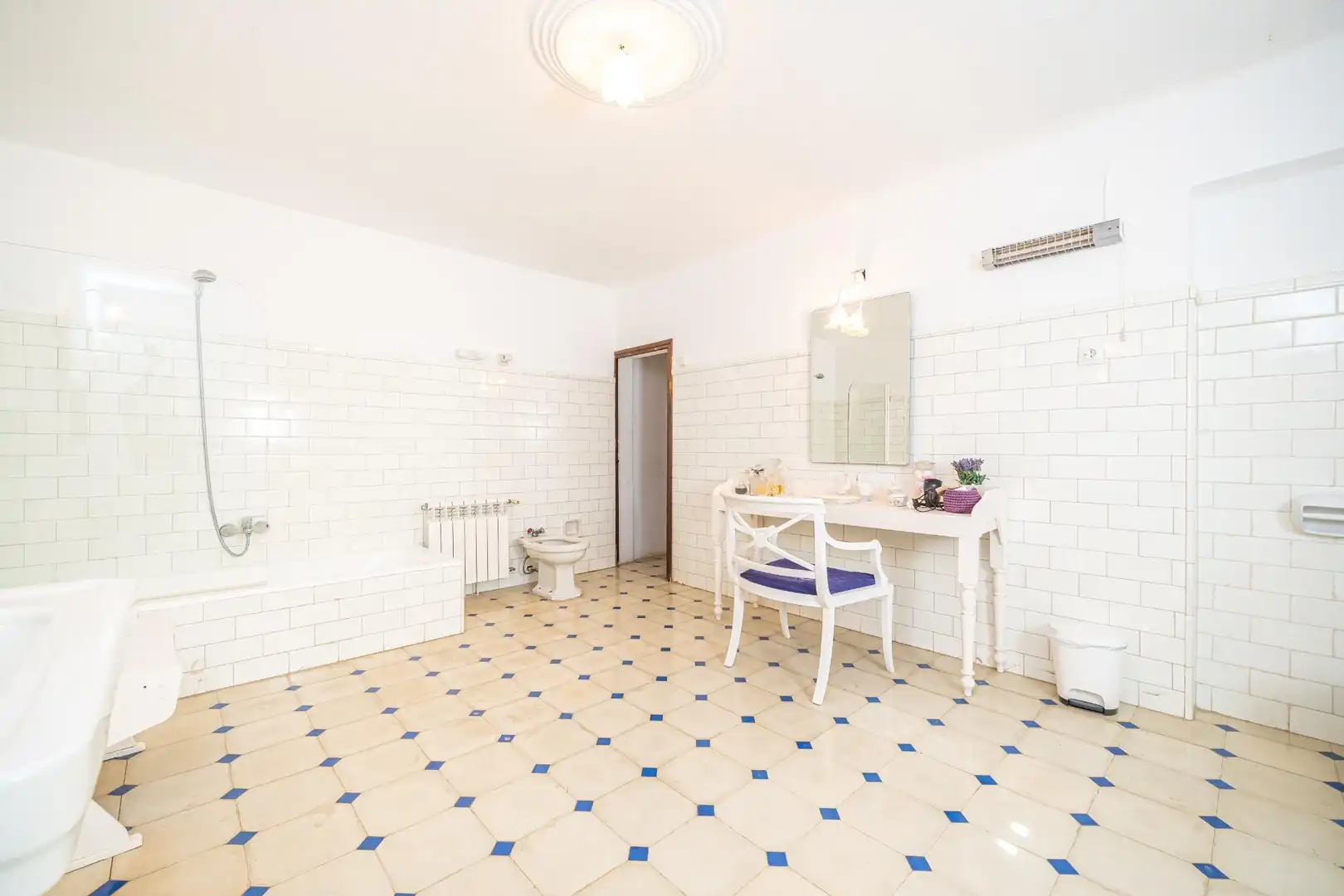 Edificio en venta en Zona Periurbana