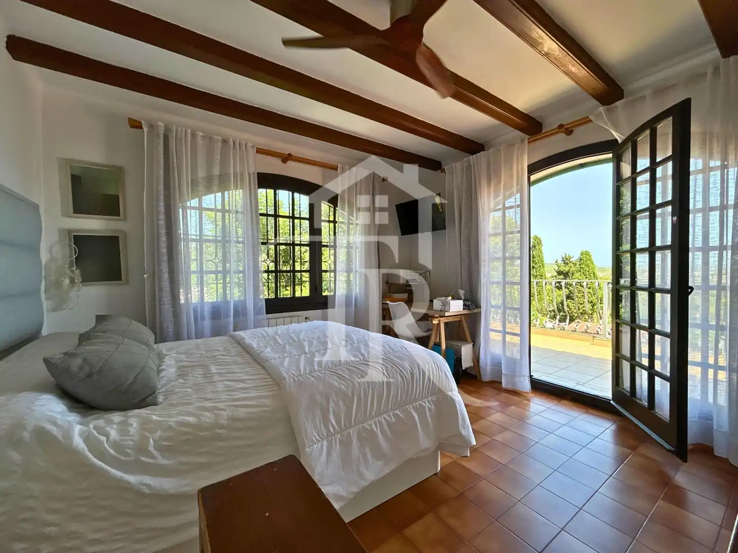 Bedroom of Houses for sale in Roda de Berà  with Air Conditioner, Heating and Private garden
