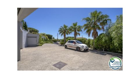 Foto 4 de Casa o chalet en venta en Carrer D'alemanya, 74, Palau-saverdera, Girona