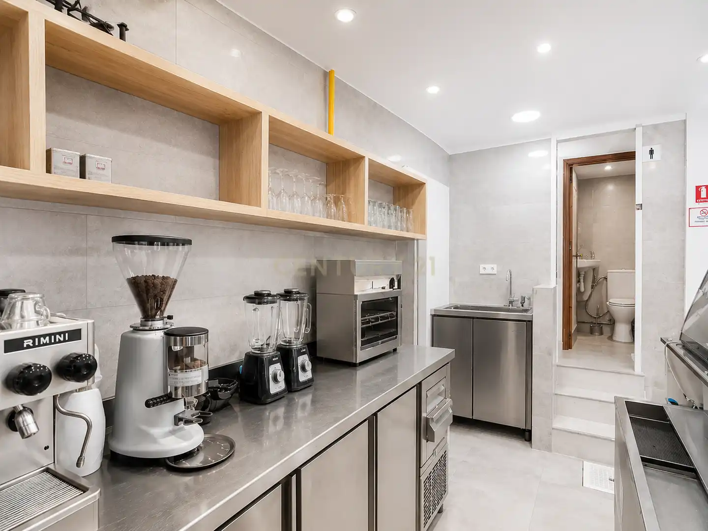 Local comercial en traspàs a Avenida de Mijas, 22, Fuengirola, Spain, imagen 5
