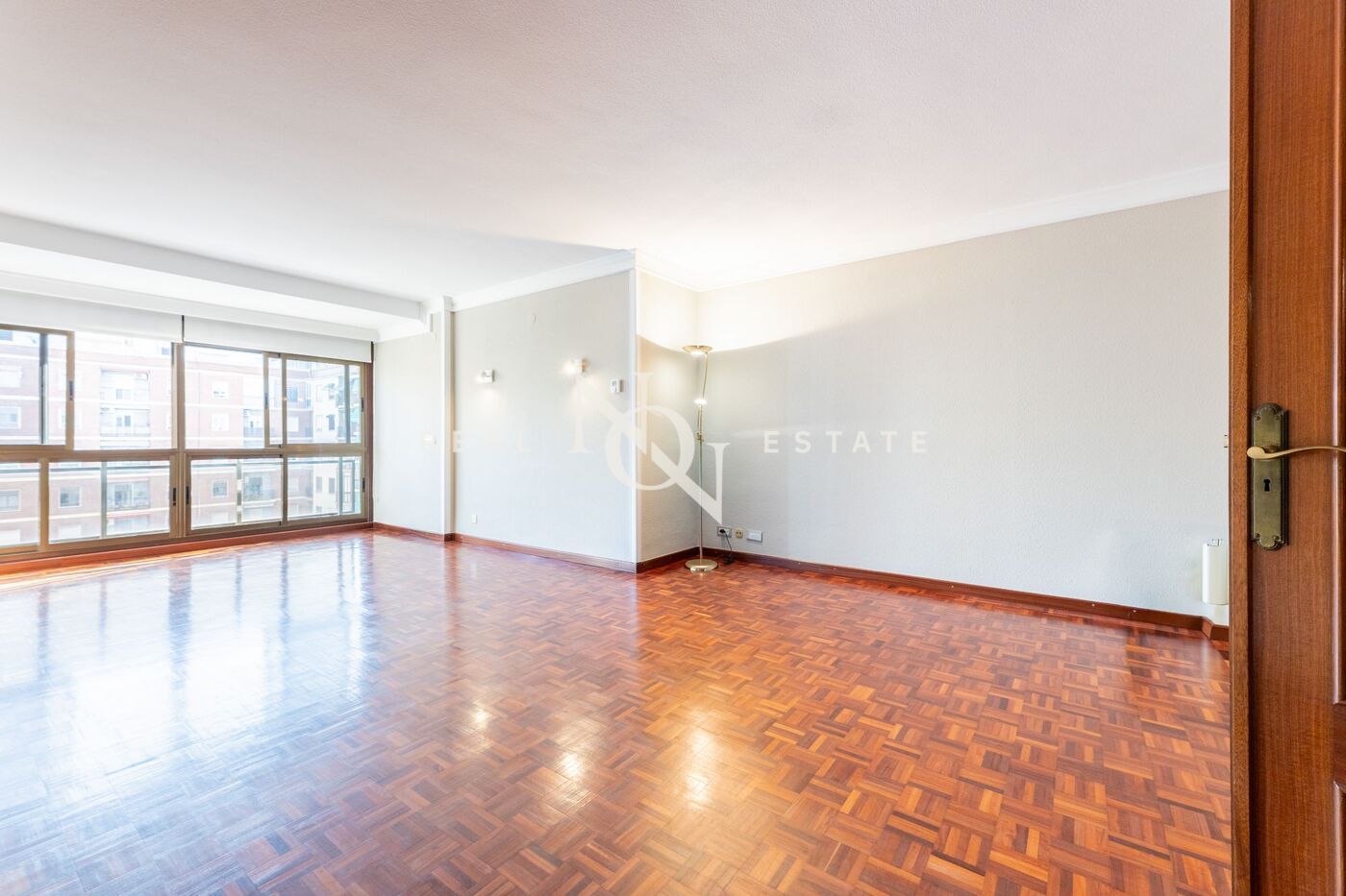 Sala d'estar de Pis en venda en  Valencia Capital amb Aire condicionat, Calefacció i Terrassa