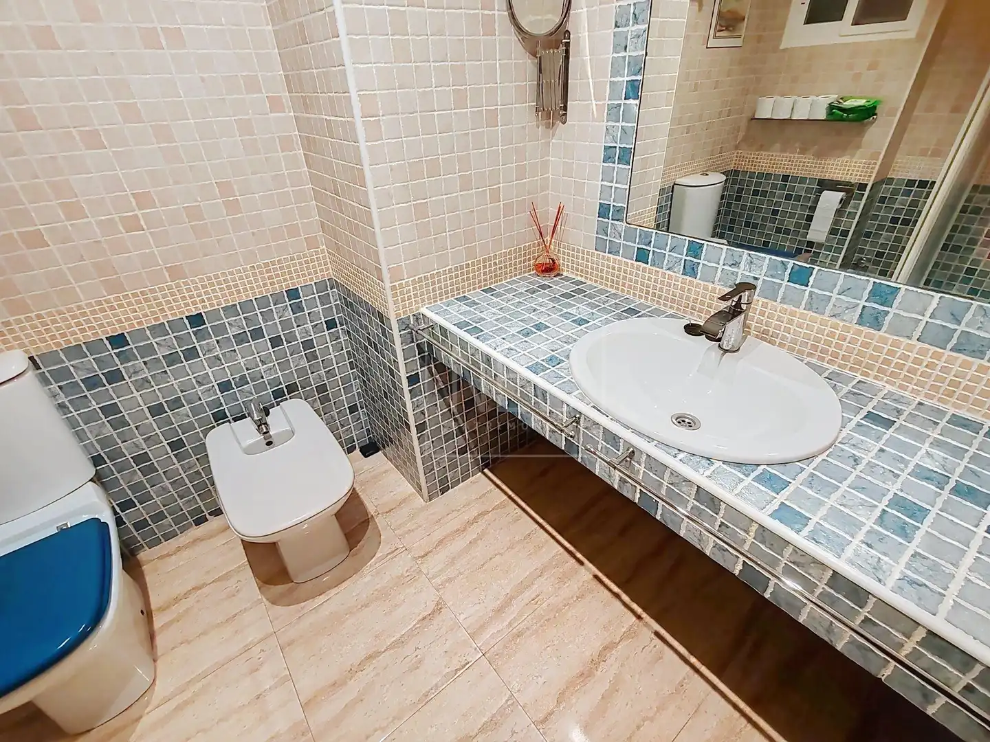 Bathroom of Ground floor for sale in Gandia  with Air Conditioner and Terrace