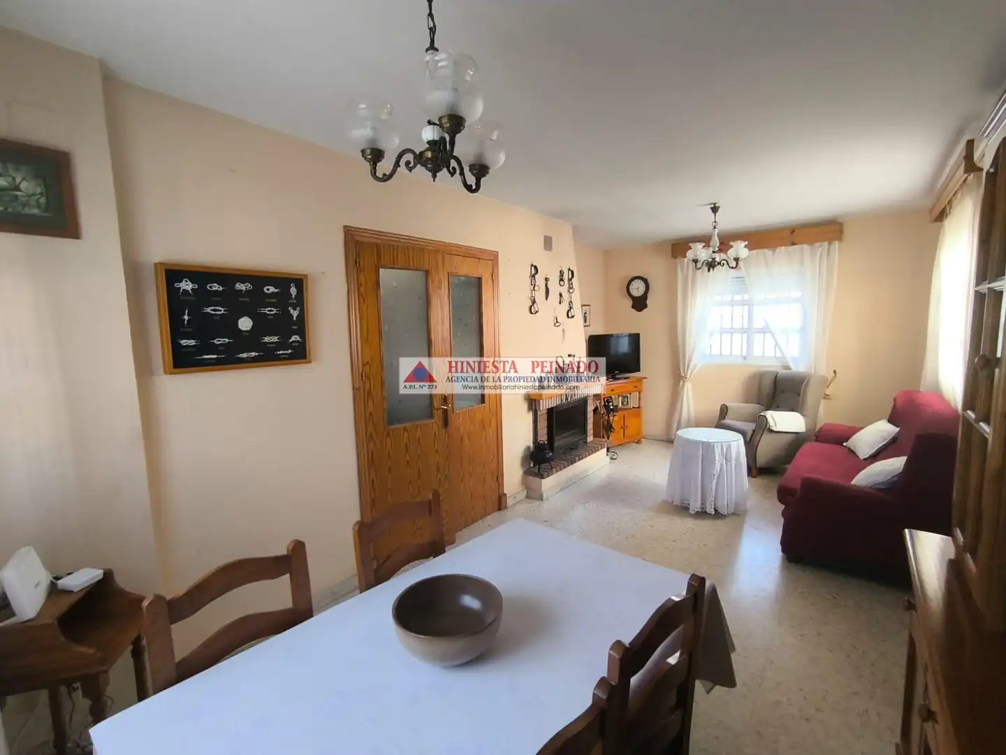 Sala d'estar de Casa o xalet en venda en El Puerto de Santa María amb Terrassa
