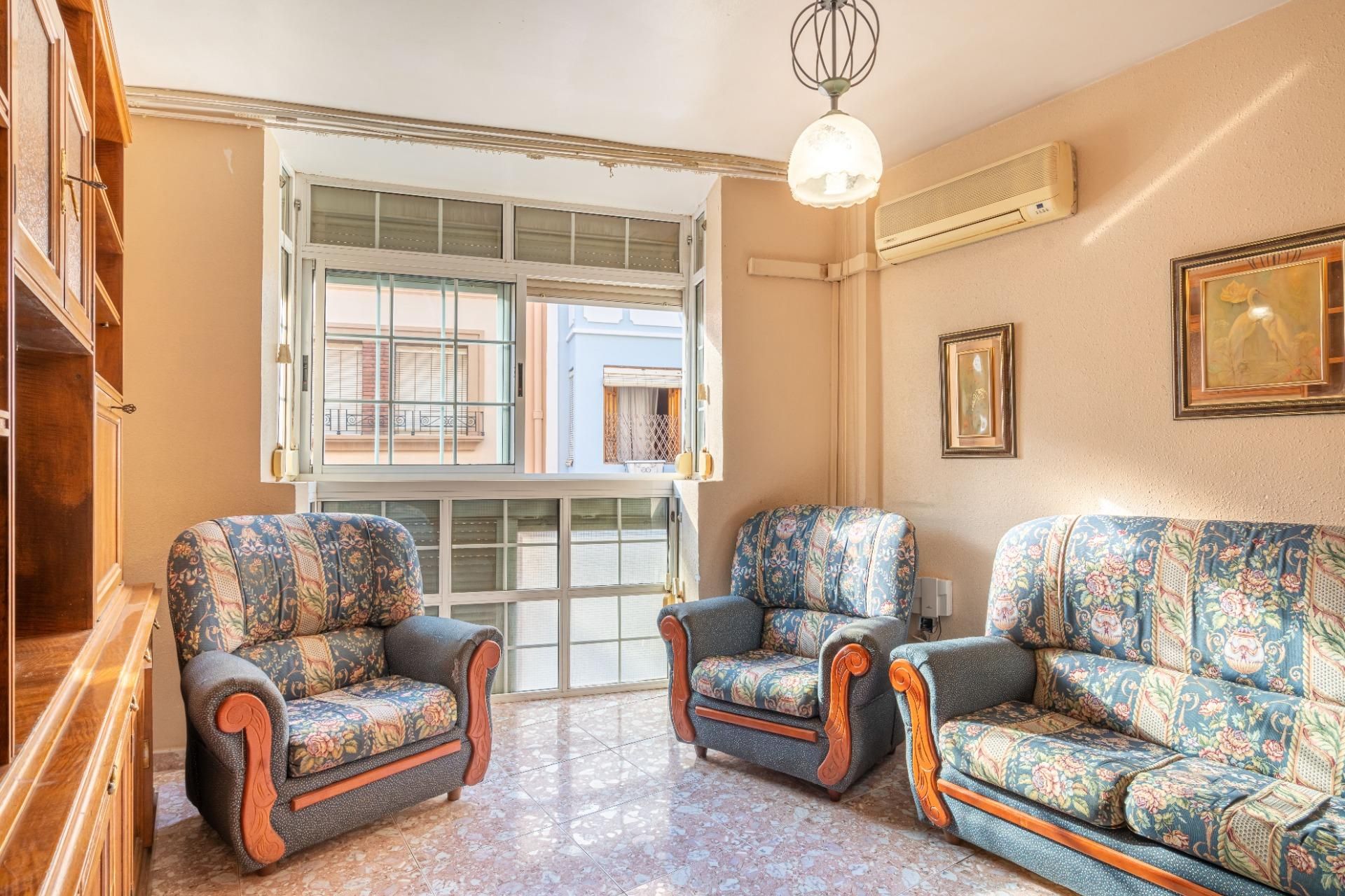 Sala d'estar de Casa o xalet en venda en  Almería Capital amb Terrassa i Alarma