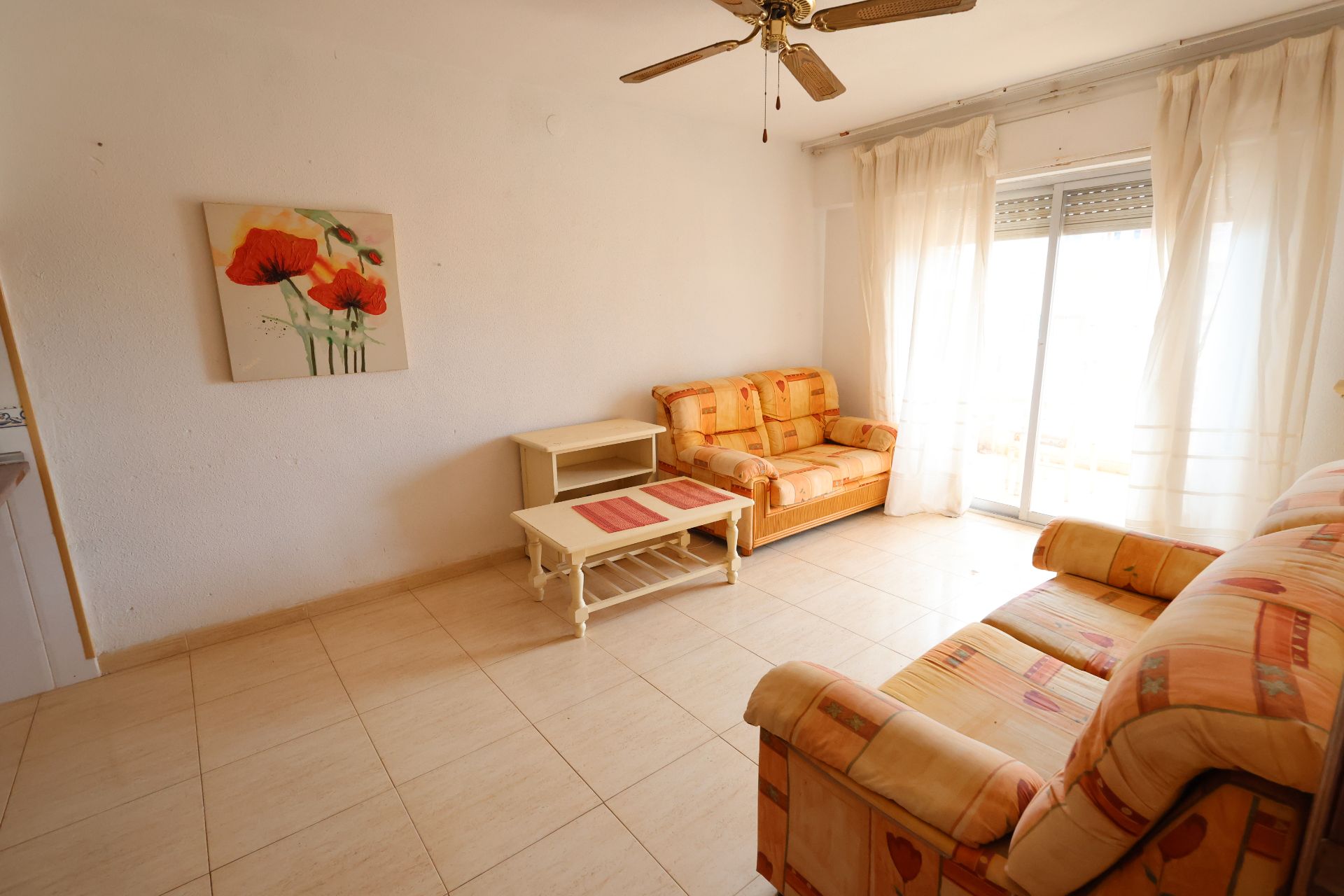 Living room of Apartment for sale in Torrevieja  with Furnished