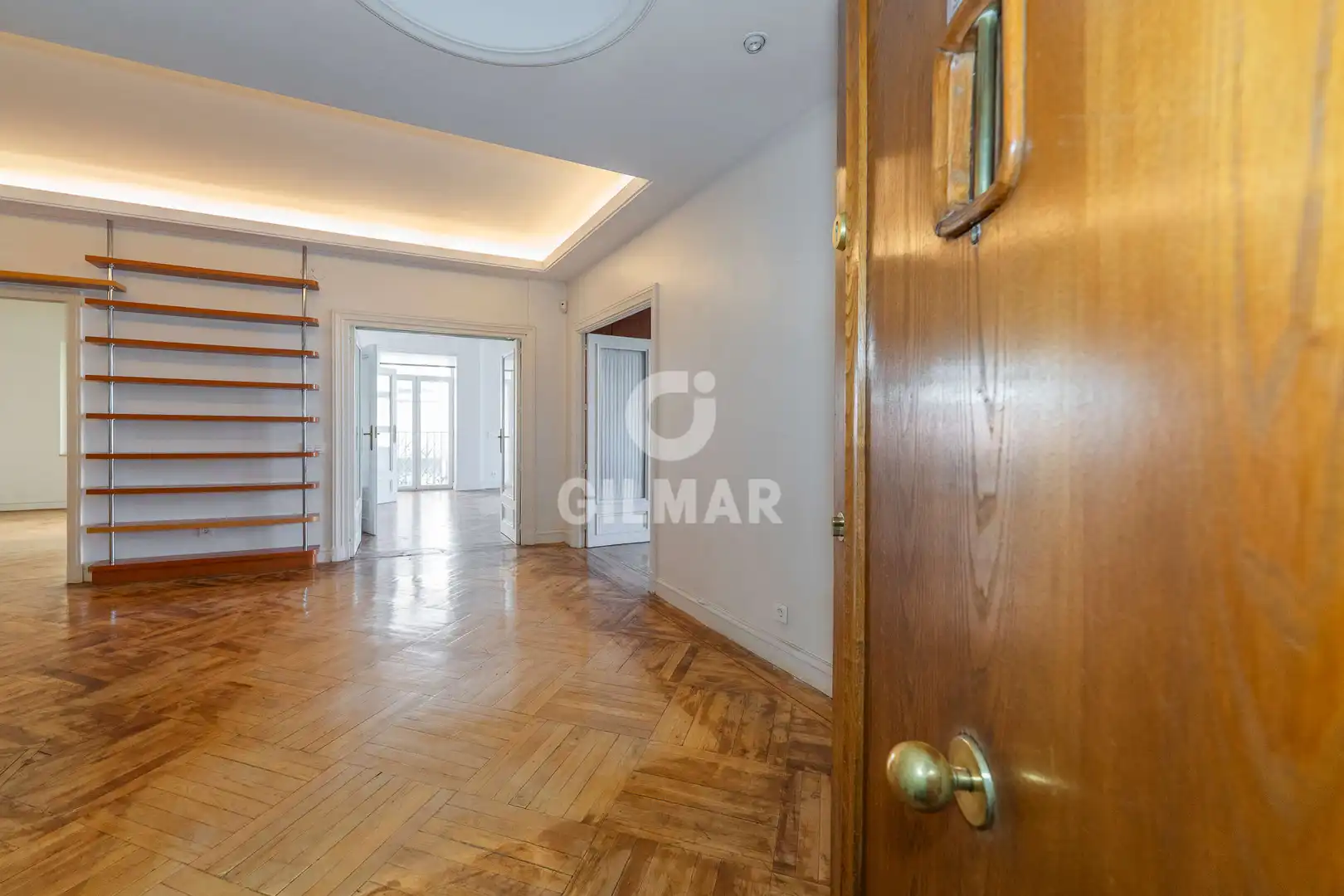 Flat for sale in Madrid  with Heating and Storage room