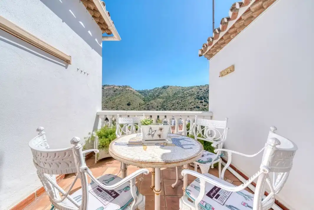 Casa a schiera con terrazza in vendita a Calle los Castaños 1D, imagen 4