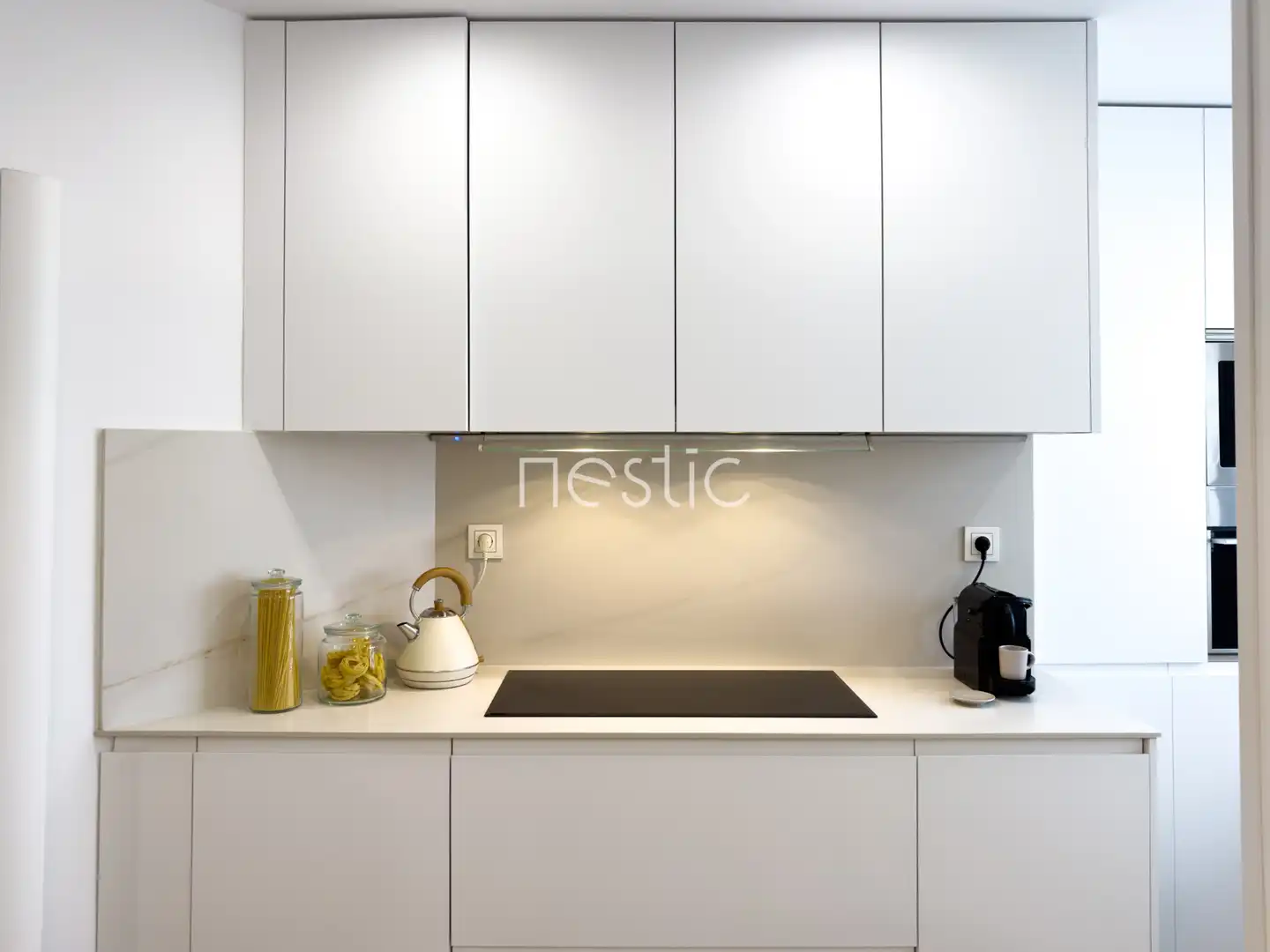 Cuina de Apartament de lloguer en Madrid amb Aire condicionat, Calefacció i Terrassa