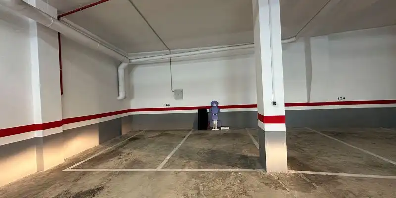 Parking de Piso en venta en Calpe / Calp con Aire acondicionado, Terraza y Amueblado