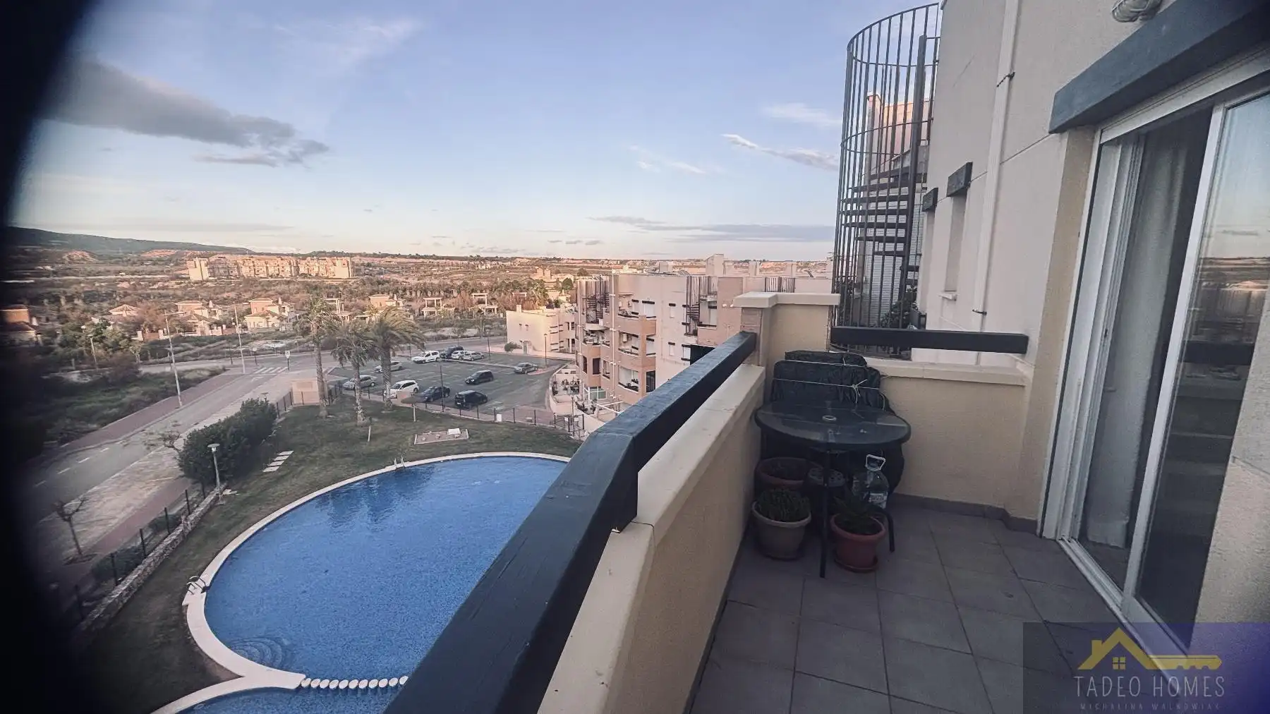 Apartament amb terrassa en venda a Sierra de los Villares 73