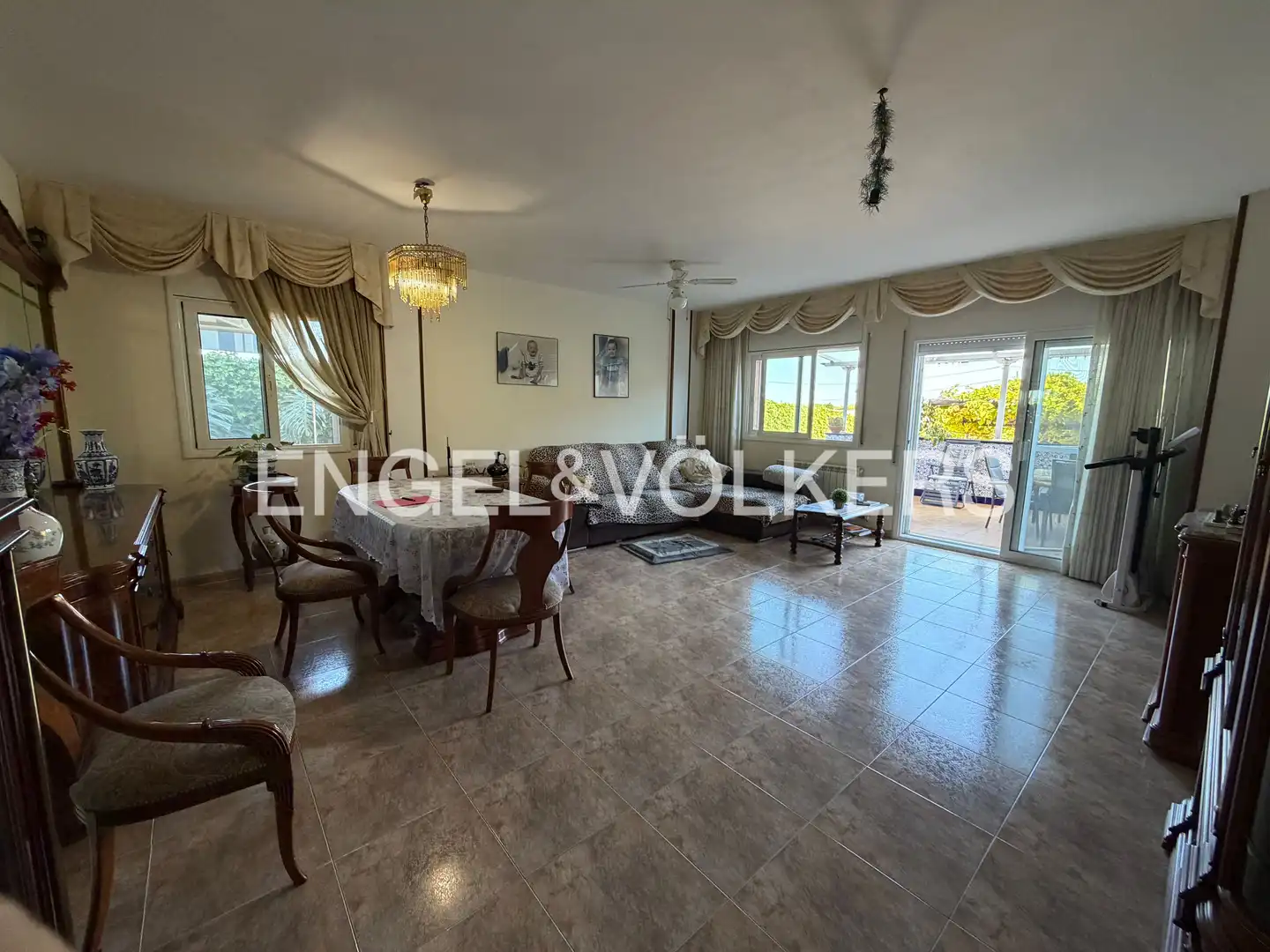 Comedor de Apartamento en venta en Pineda de Mar con Calefacción, Jardín privado y Trastero