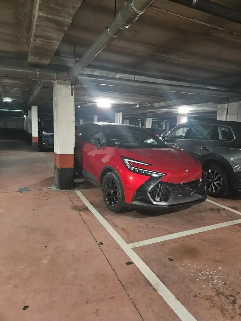Parking de Piso en venta en León Capital  con Calefacción, Trastero y Amueblado