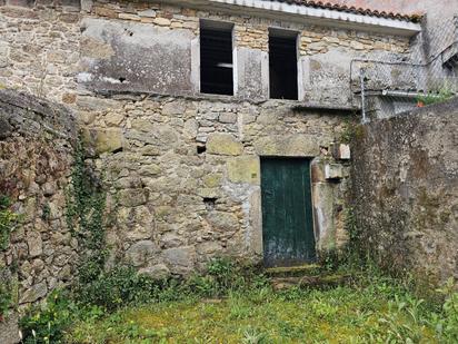 Vista exterior de Casa o xalet en venda en Arteixo amb Jardí privat