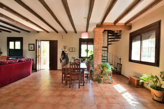 Finca rústica en venta en Arriate con Jardín privado, Terraza y Piscina