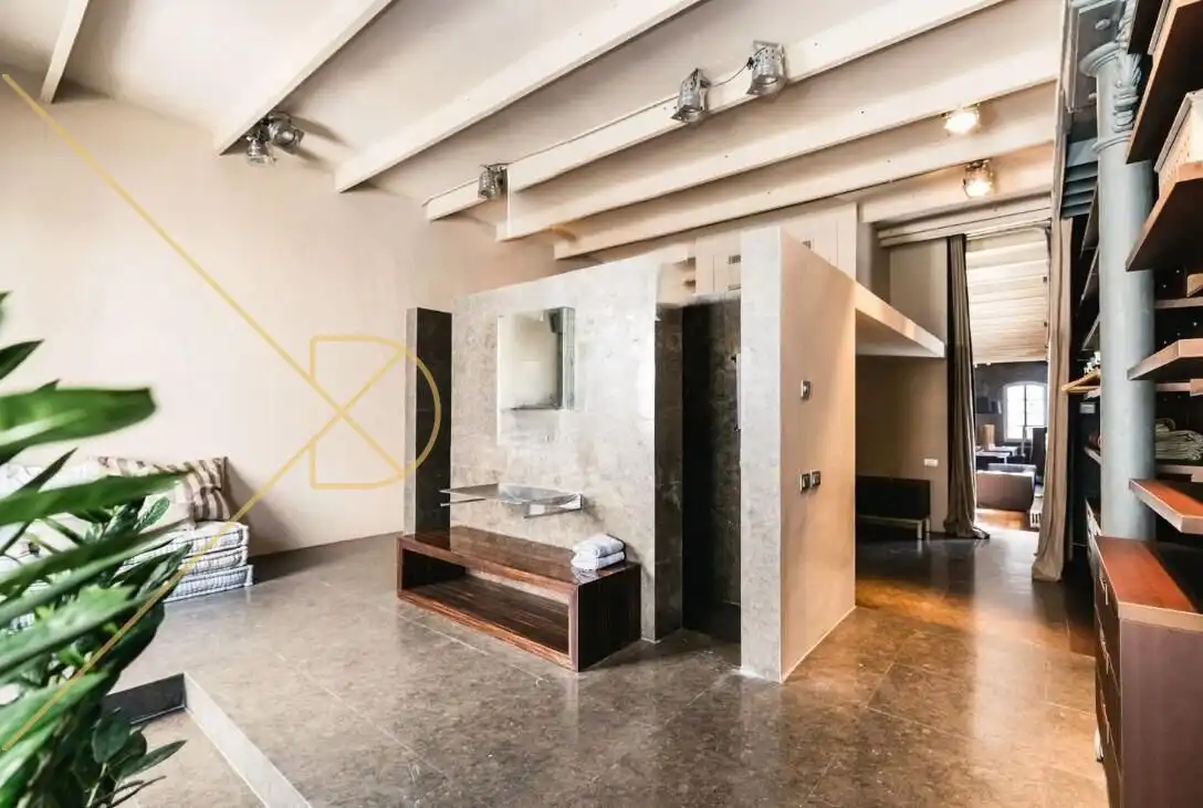 Loft zur Miete in Barcelona mit Klimaanlage, Heizung und Parkett