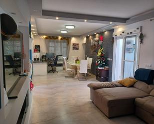 Sala d'estar de Casa o xalet en venda en Cartagena amb Calefacció, Jardí privat i Terrassa