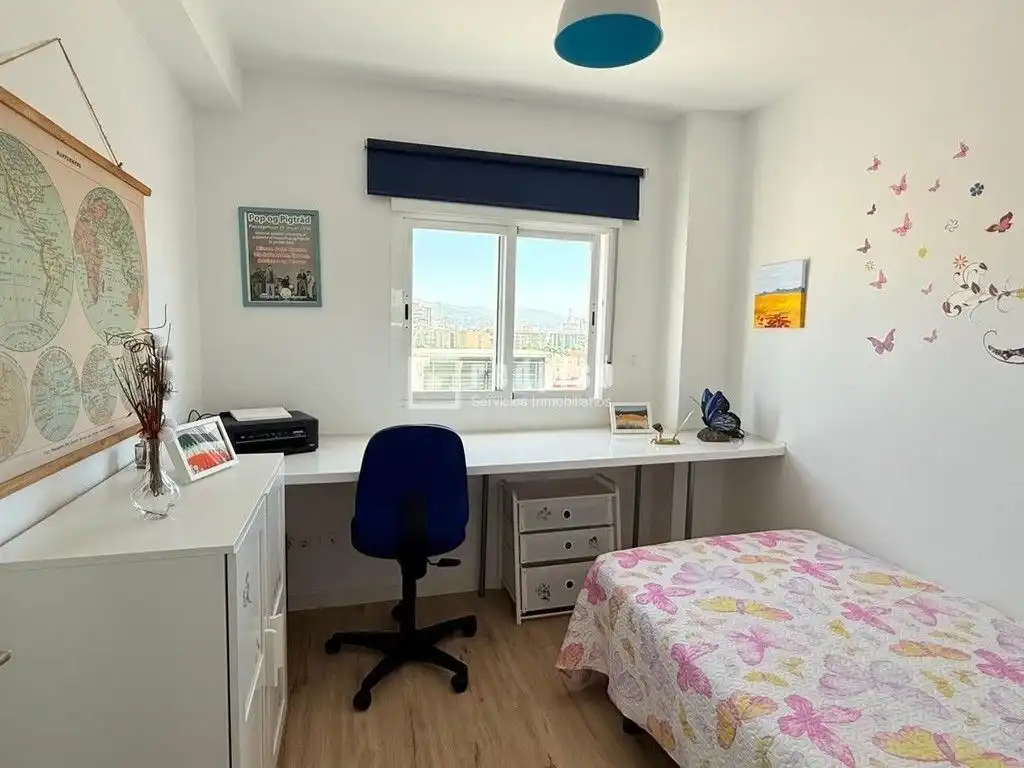 Schlafzimmer von Wohnung zur Miete in Málaga mit Parkett, Terrasse und Möbliert