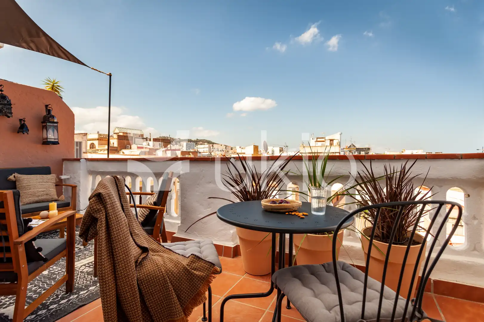 Apartament amb ascensor de lloguer a Carrer de Martínez de la Rosa, imagen 2