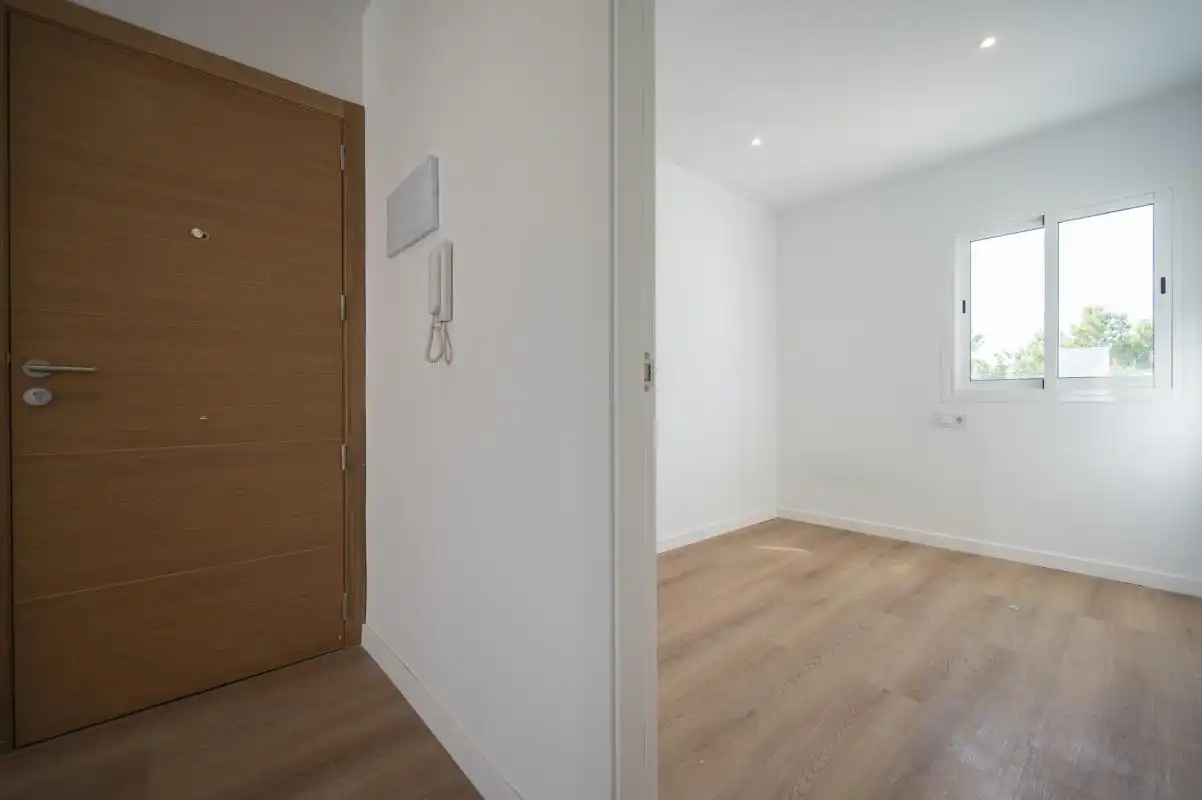 Wohnung zum Verkauf in Sant Josep de sa Talaia mit Heizung, Terrasse und Balkon