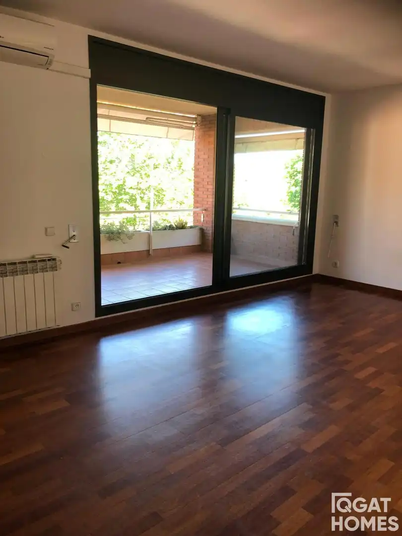 Piso de alquiler en Sant Cugat del Vallès con Aire acondicionado, Calefacción y Terraza