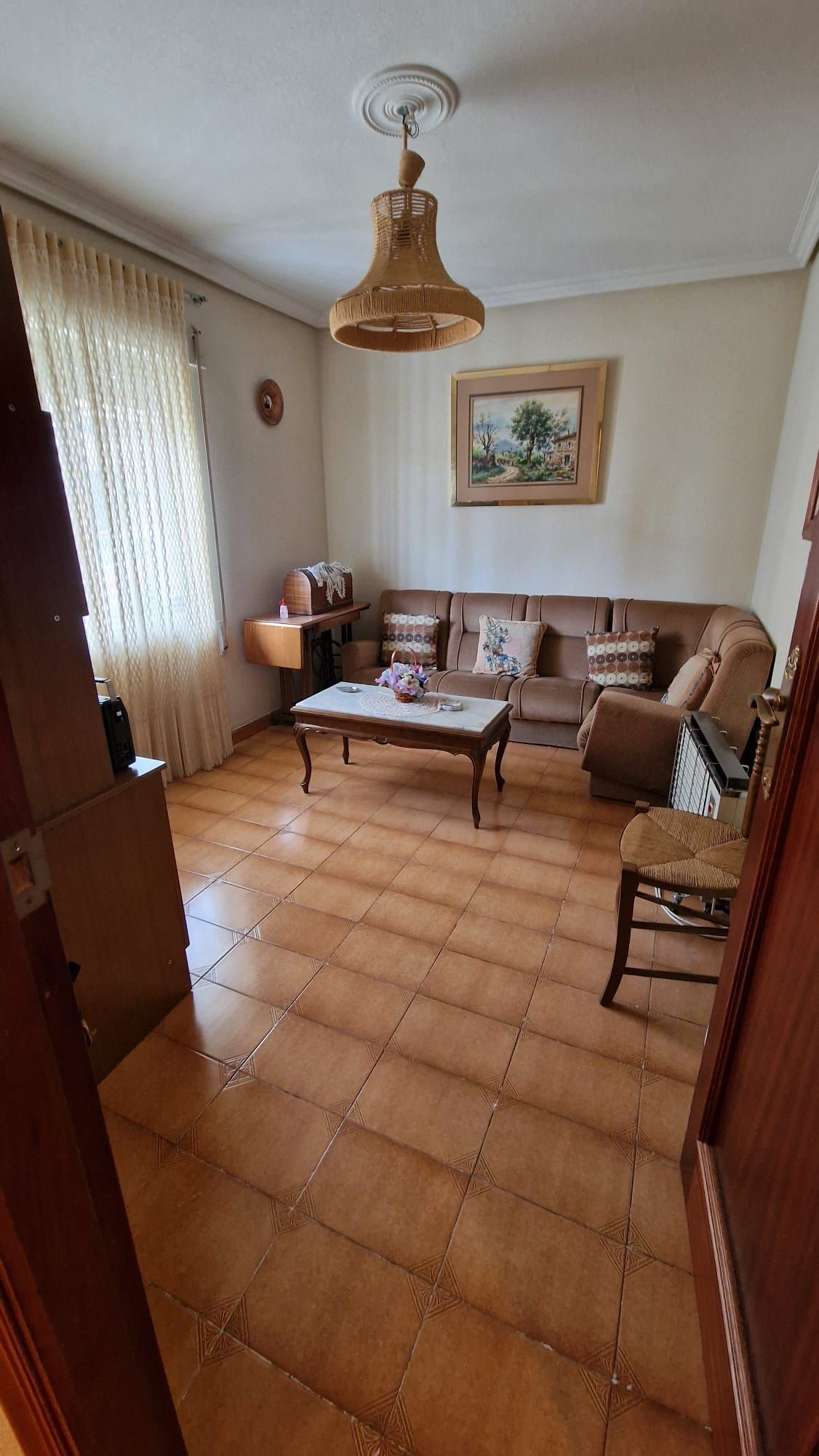 Sala d'estar de Casa o xalet en venda en Cantalpino amb Traster
