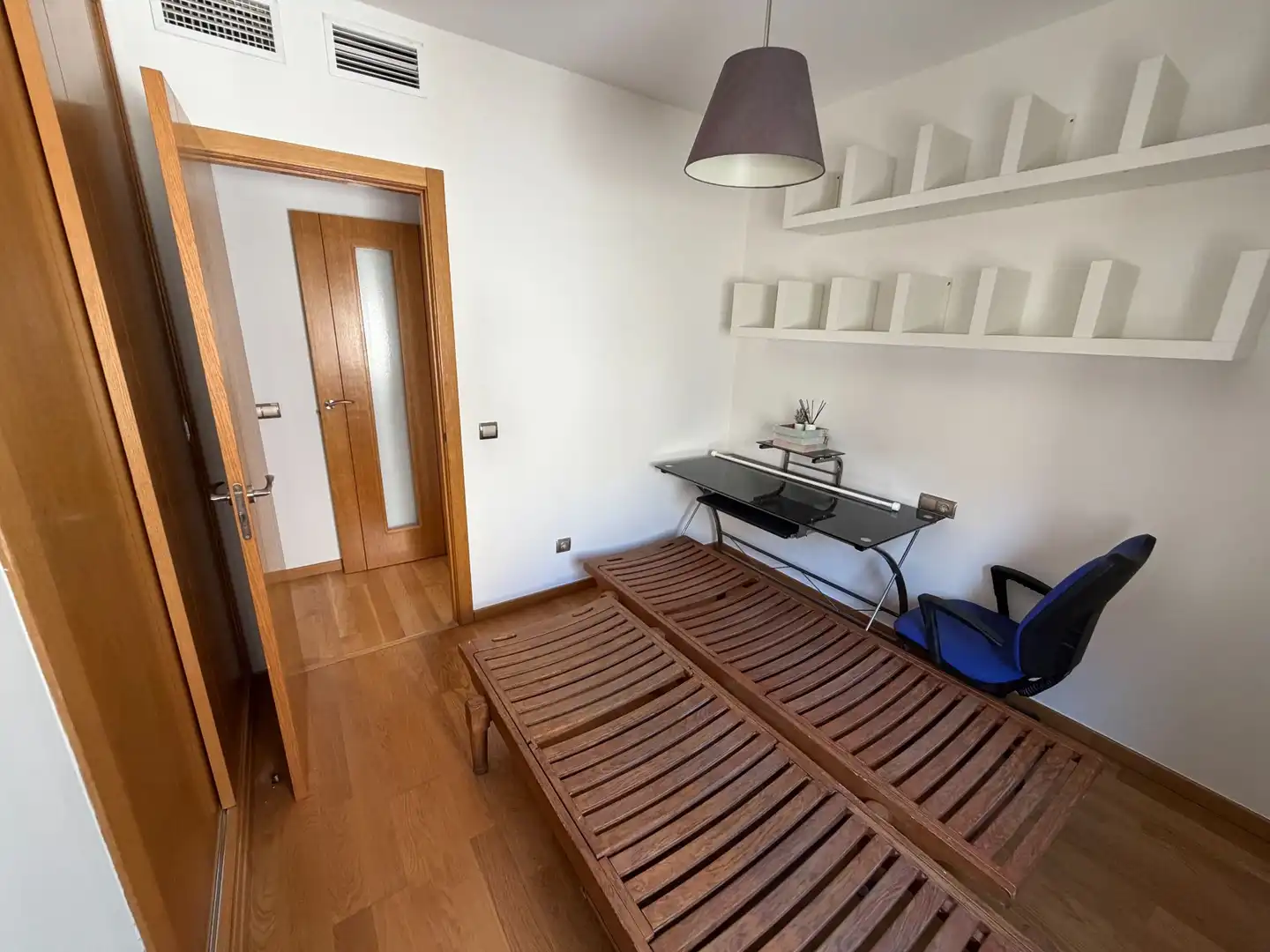 Bedroom of Flat for sale in Málaga  with Air Conditioner, Heating and Terrace