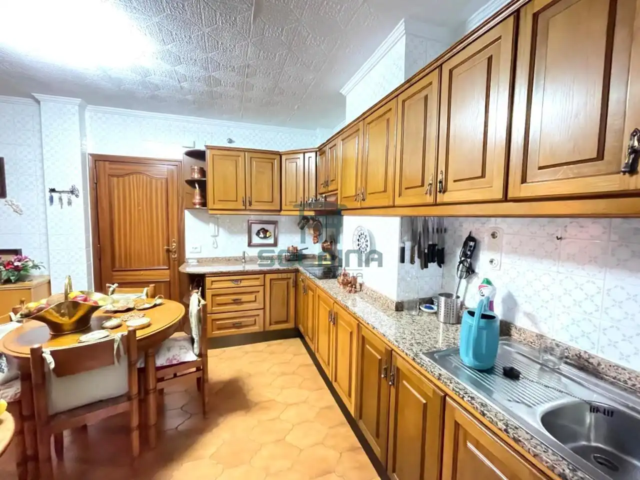 Cocina de Piso en venta en Ourense Capital  con Calefacción, Parquet y Balcón