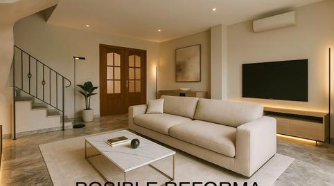 Foto 2 de Casa adosada en venda a Avinguda de Ramón Berenguer IV, Singuerlín, Barcelona