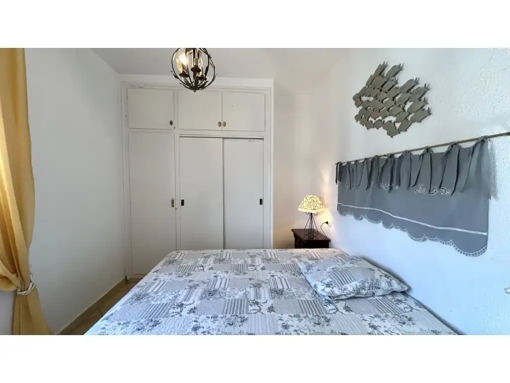 Bedroom of Houses for sale in Empuriabrava