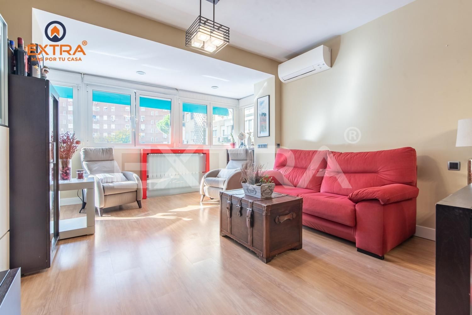 Bedroom of Flat for sale in  Madrid Capital  with Heating, Private garden and Storage room