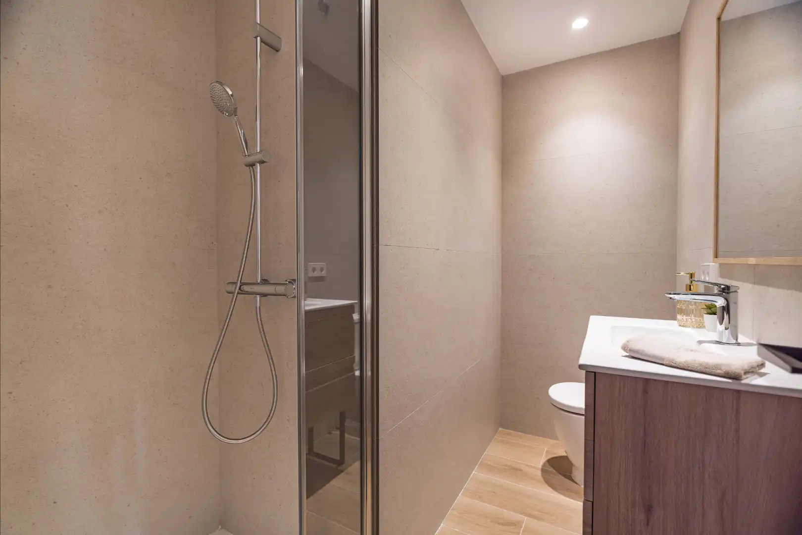 Piso de obra nueva con terraza en venta en Carrer de la Torre d'En Damians 16, imagen 28