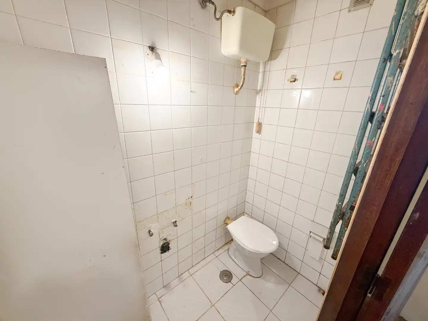 Bany de Pis en venda en Avilés amb Balcó