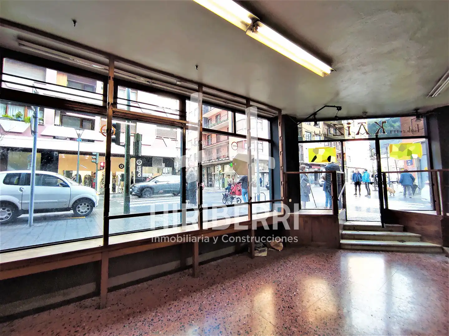 Local comercial en venda a Nafarroa Hiribidea 2, imagen 2