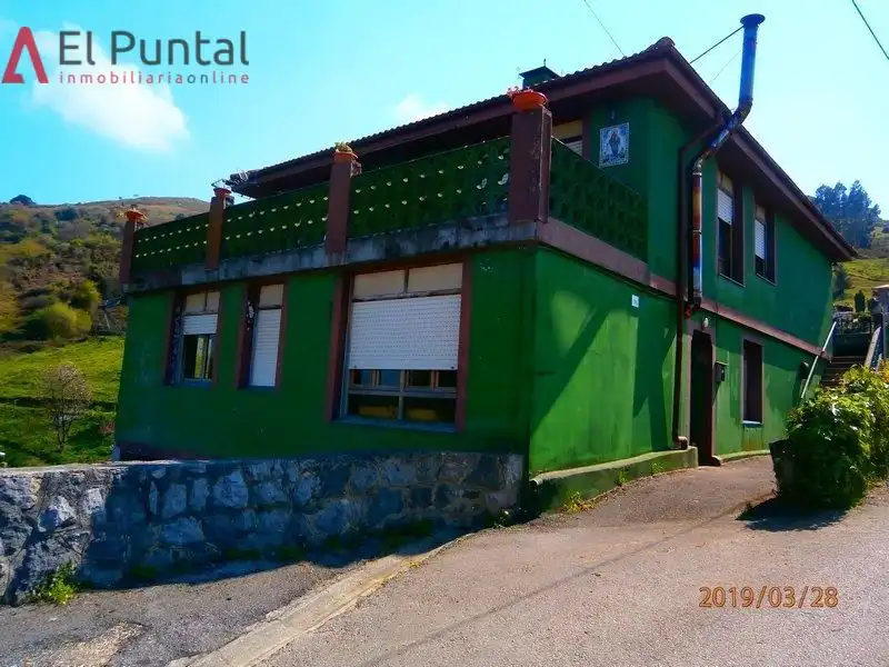 Vista exterior de Casa o chalet en venta en Villaescusa (Cantabria) con Jardín privado, Terraza y Trastero