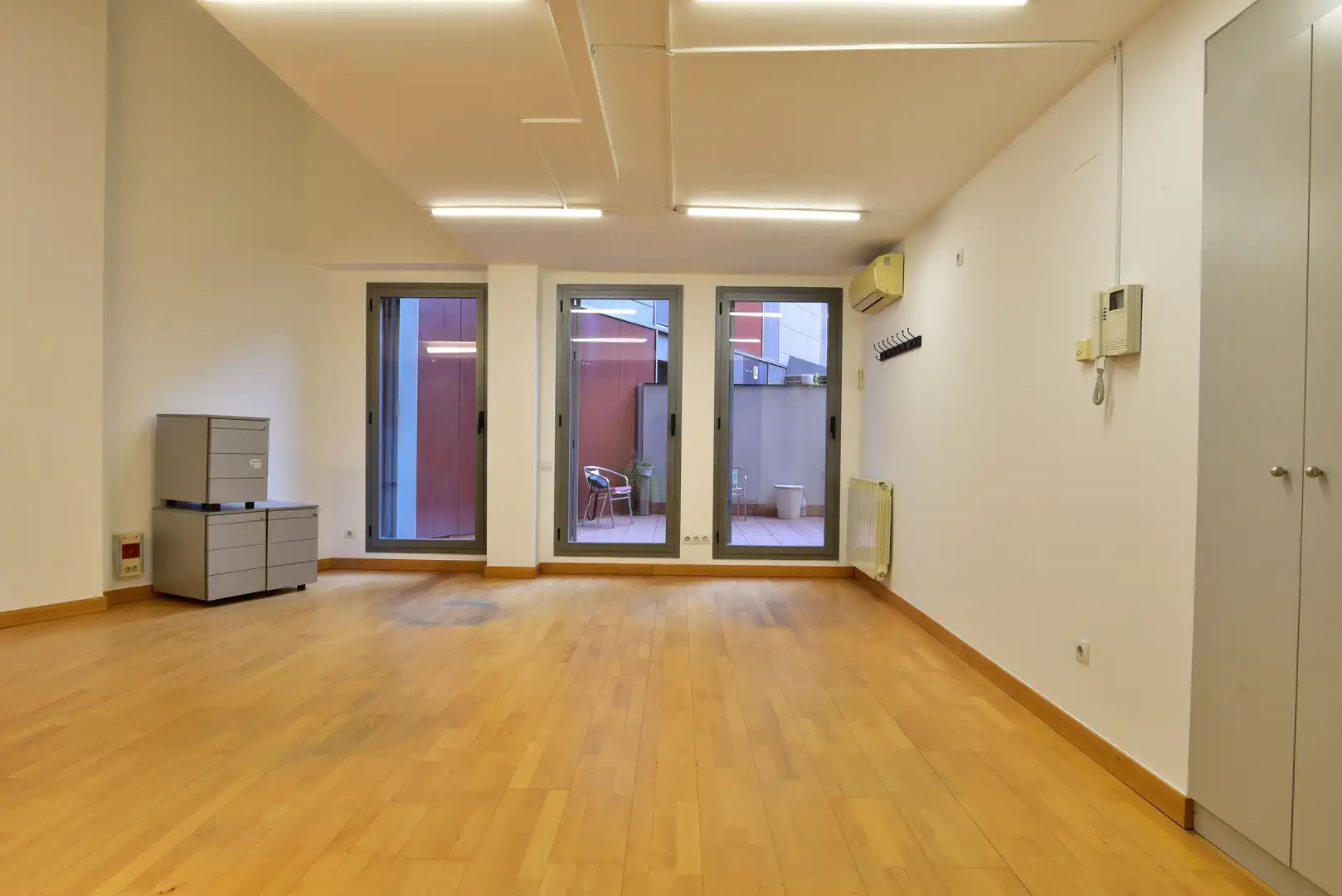 Oficina de alquiler en de Castella, Provençals del Poblenou, Sant Martí, Barcelona Capital