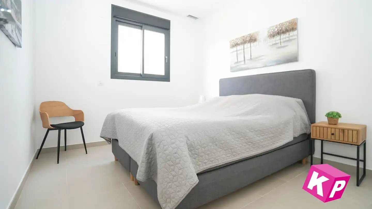 Habitación de Planta baja en venta en Santa Pola con Aire acondicionado, Calefacción y Terraza